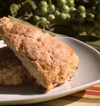Apple Cinnamon Scones | afoodieaffair.com