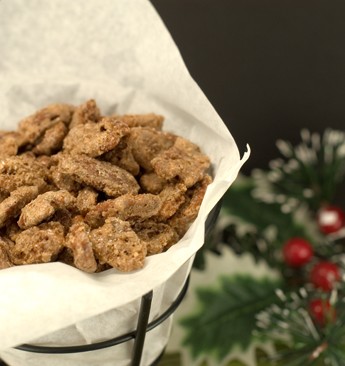 Candied Cinnamon Pecans | afoodieaffair.com