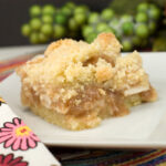 Apple Crumb Bars | afoodieaffair.com