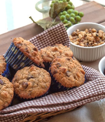 Chocolate Chip Oatmeal Muffins | afoodieaffair.com