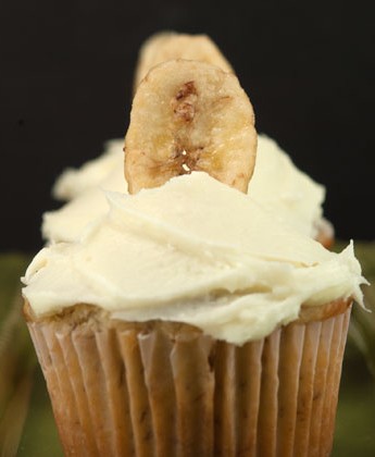 Banana Cupcakes | afoodieaffair.com