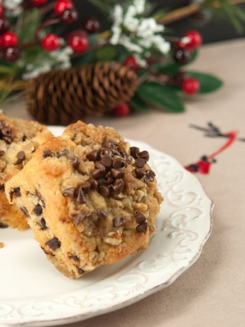 Chocolate Chip Crumb Cakes | afoodieaffair.com